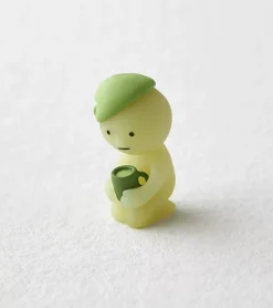 Figurine fluorescente Smiski - série Bed