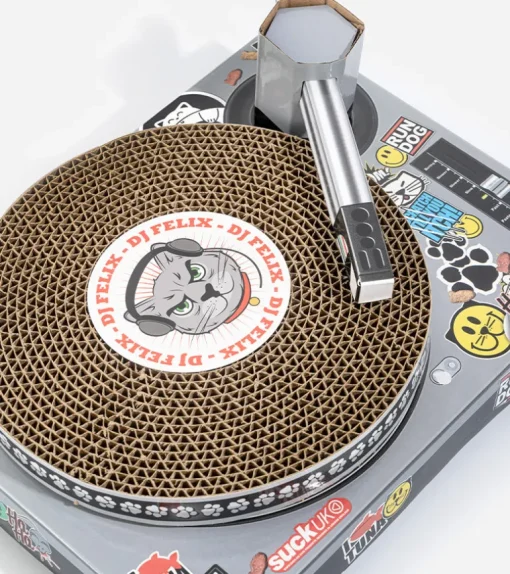 Griffoir DJ set pour chats