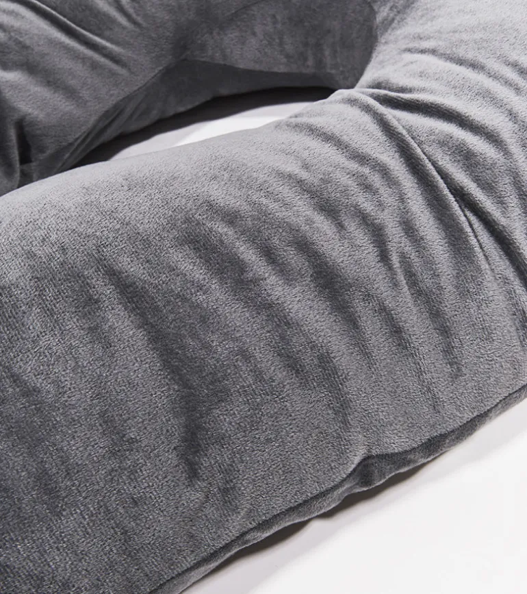 Gros coussin ergonomique