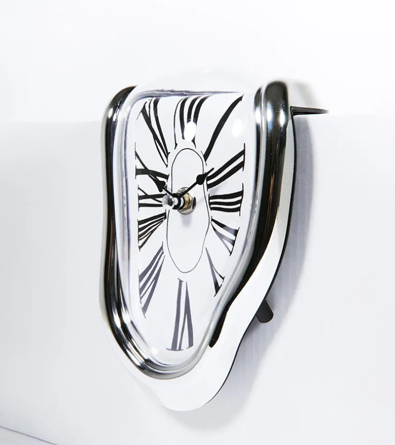 Horloge fondante inspiration Dali